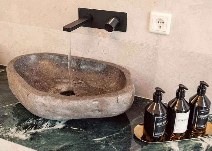 New Luxus I Two Kingbeds I Center